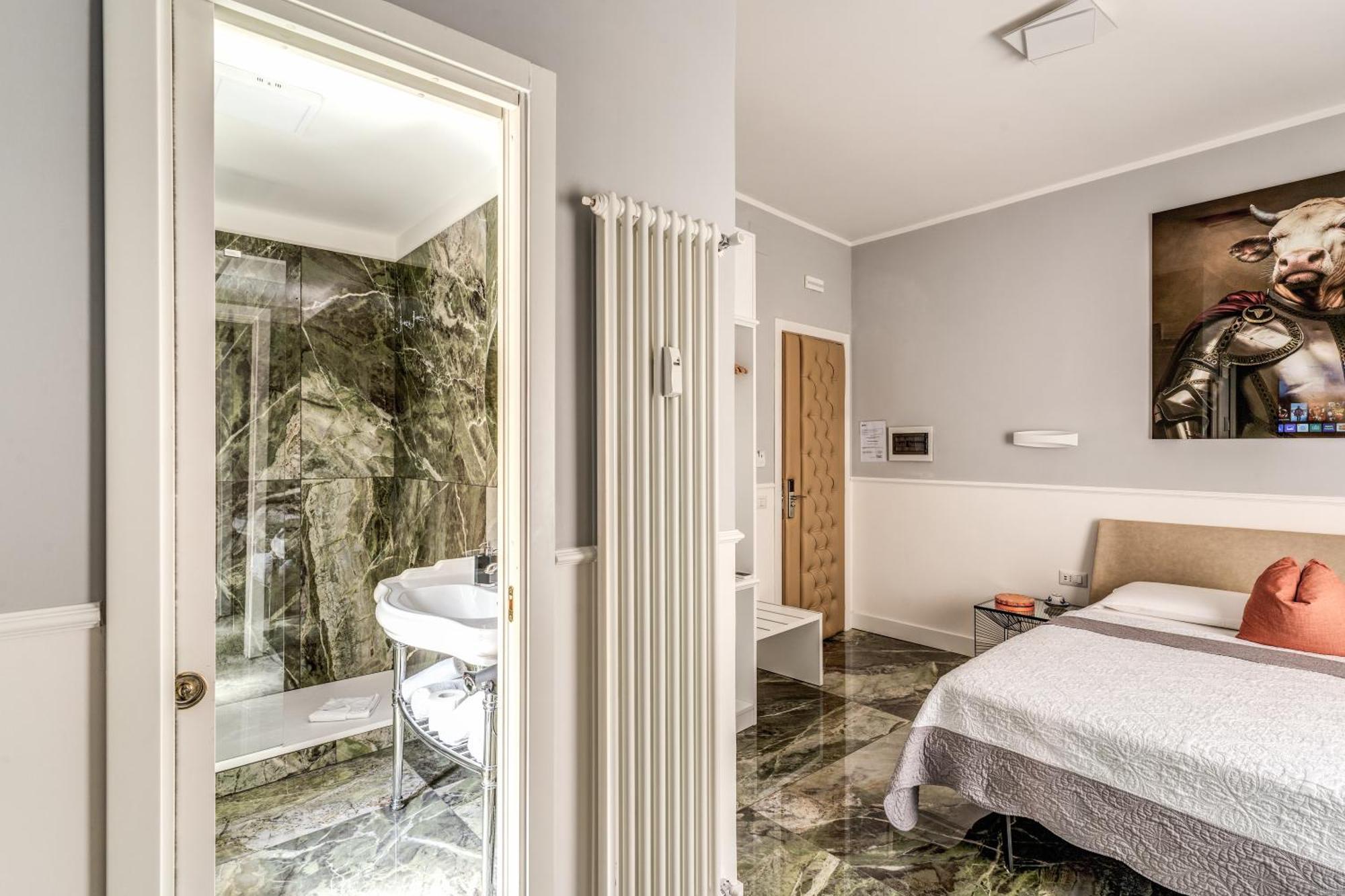 Spanish Step Dream Suites & Cozy Casa Рим Екстер'єр фото